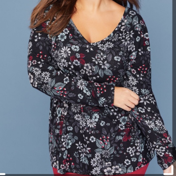 ❤Like New!! HACCI V-NECK TOP LS Lane Bryant ❤ - Picture 1 of 8